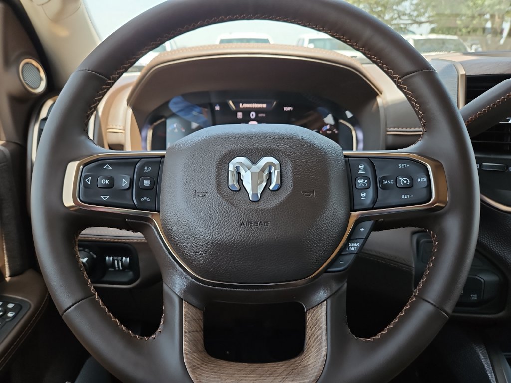 Used 2026 RAM 3500 Longhorn AWD/4WD image 30
