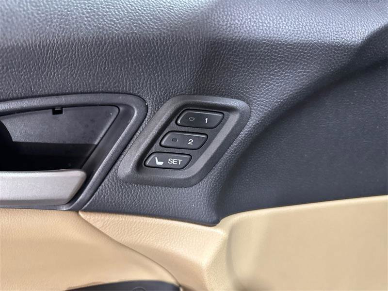 Used 2012 Honda Accord EX-L image 22