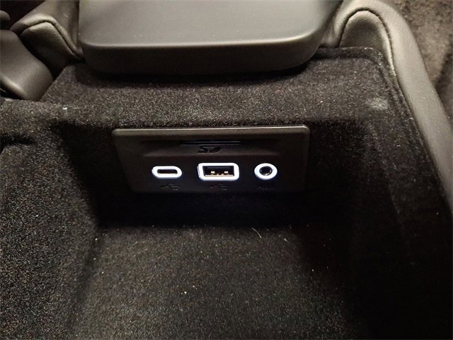 Used 2023 Chevrolet Corvette Stingray Coupe w/ 1LT image 23