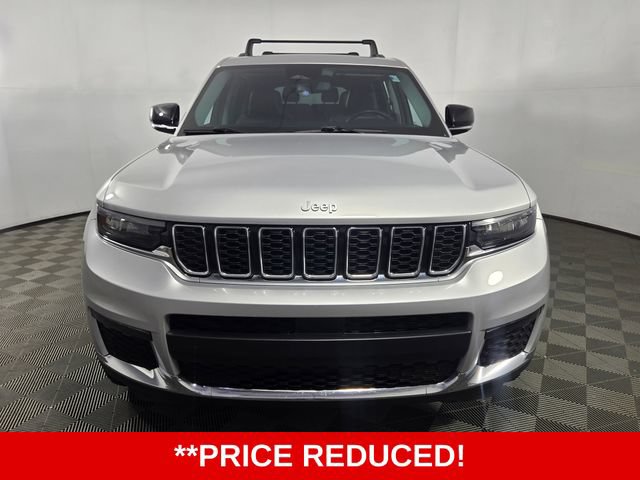 Used 2022 Jeep Grand Cherokee L Limited AWD/4WD image 2