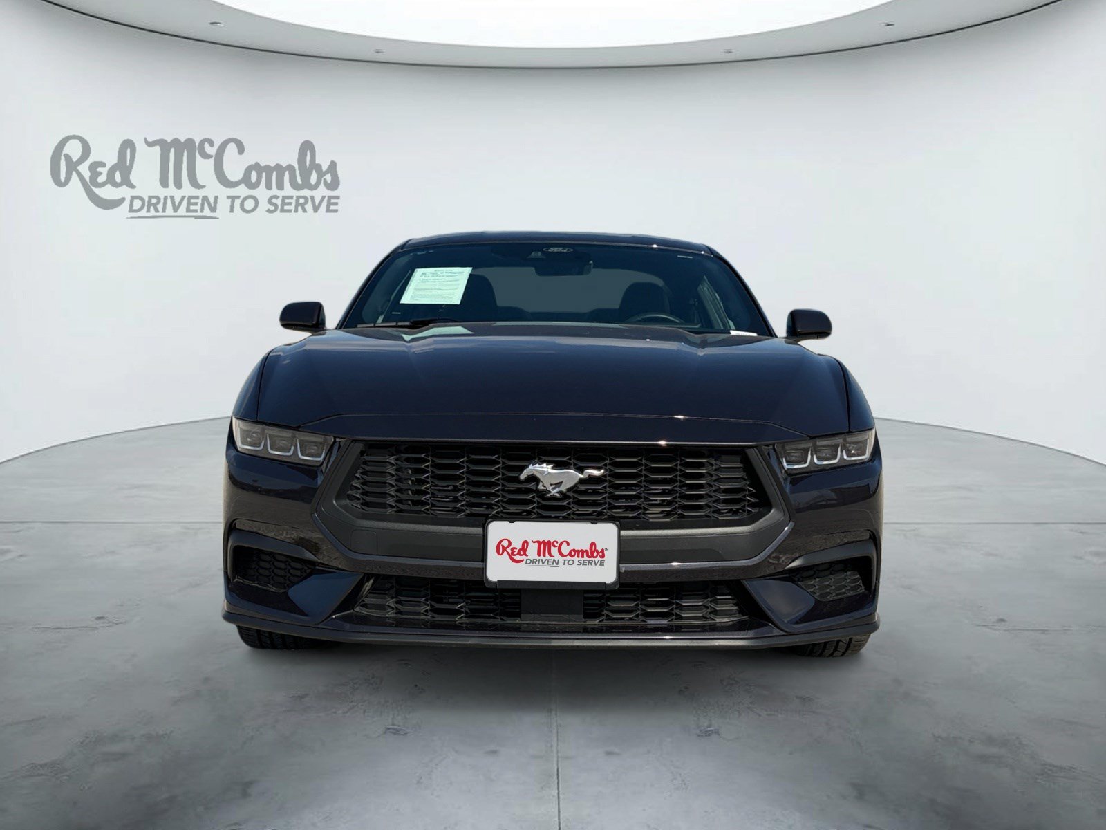 Certified 2024 Ford Mustang Coupe RWD image 2