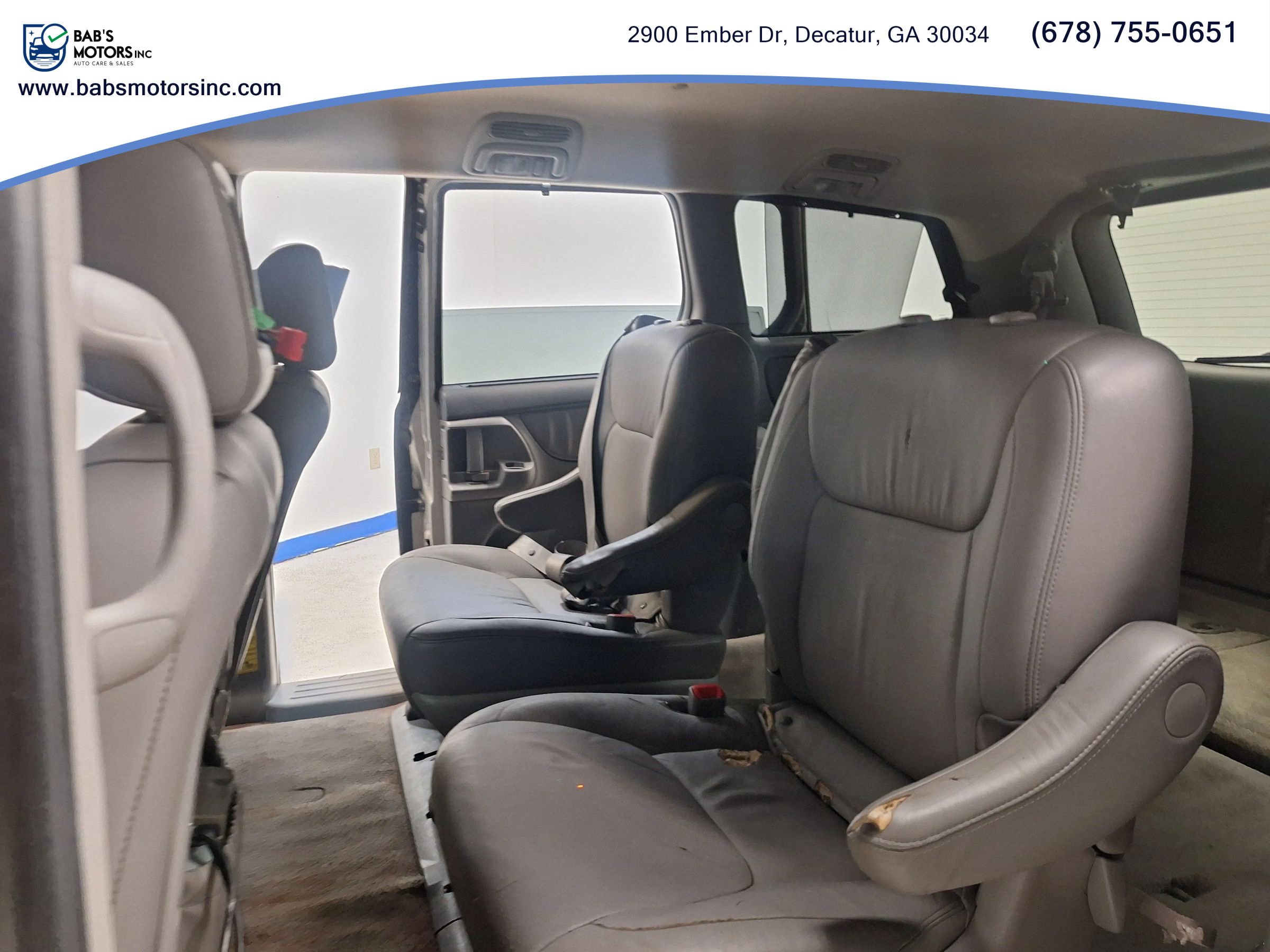 Used 2009 Toyota Sienna FWD image 12