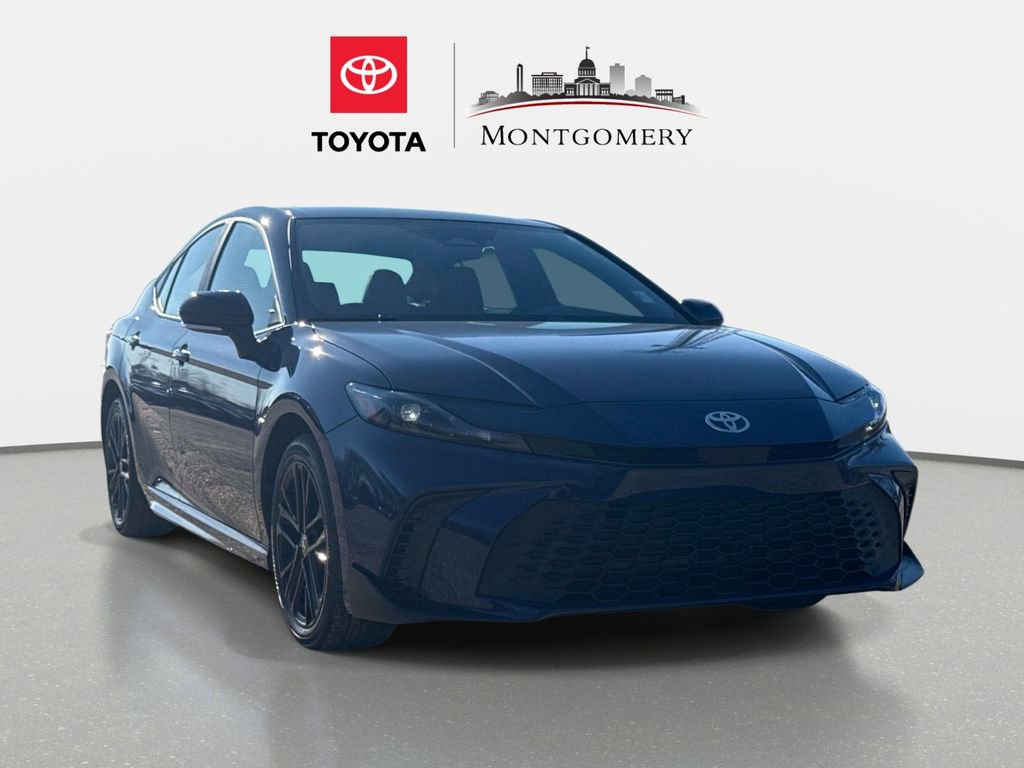 Used 2026 Toyota Camry SE w/ Convenience Package image 1