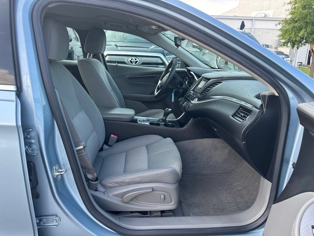 Used 2015 Chevrolet Impala LS FWD image 14