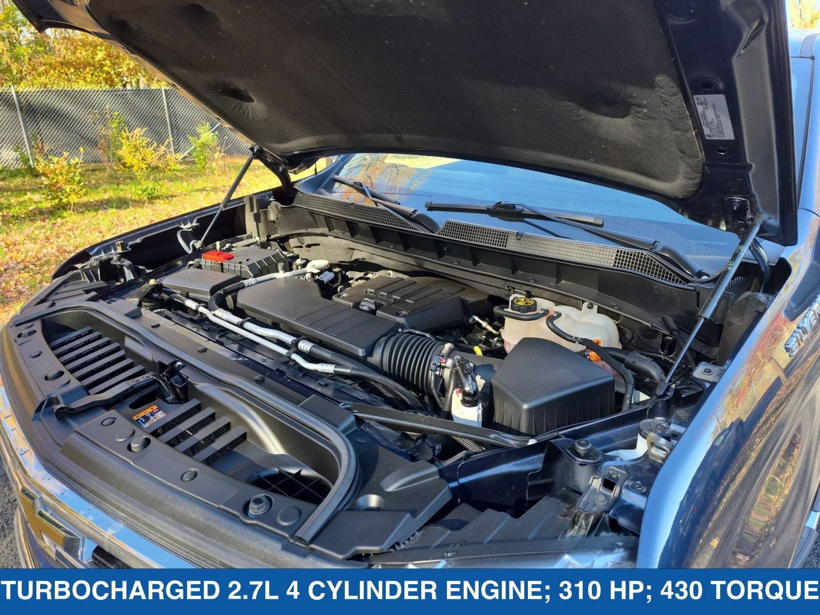 Used 2023 Chevrolet Silverado 1500 LT AWD/4WD image 37