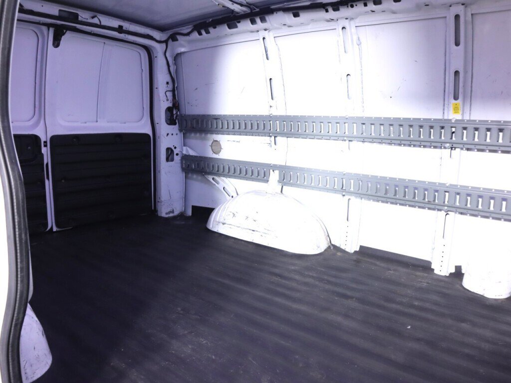 Used 2014 Chevrolet Express 1500 RWD image 28