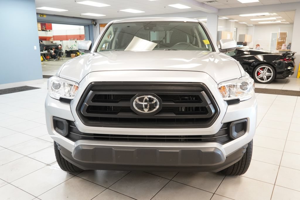 Used 2023 Toyota Tacoma SR AWD/4WD image 14