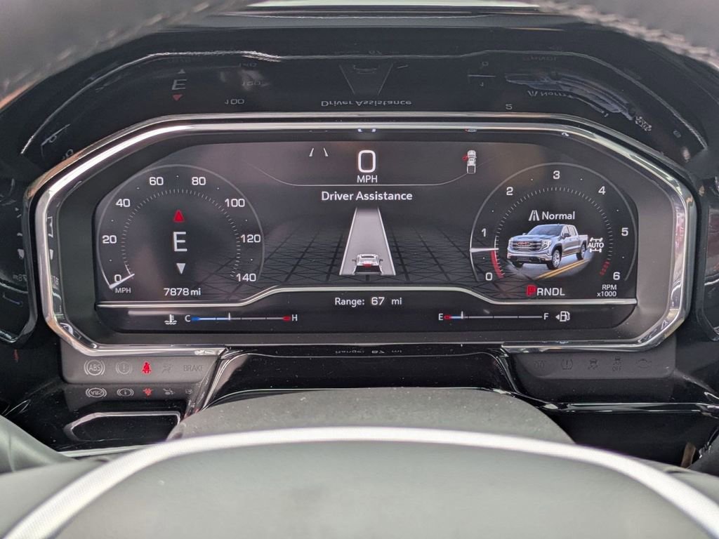 Used 2025 GMC Sierra 1500 Elevation image 6