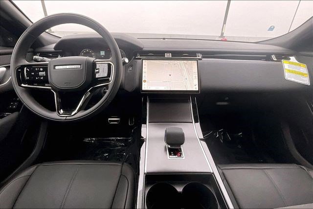New 2026 Land Rover Range Rover Velar Dynamic SE AWD/4WD image 5