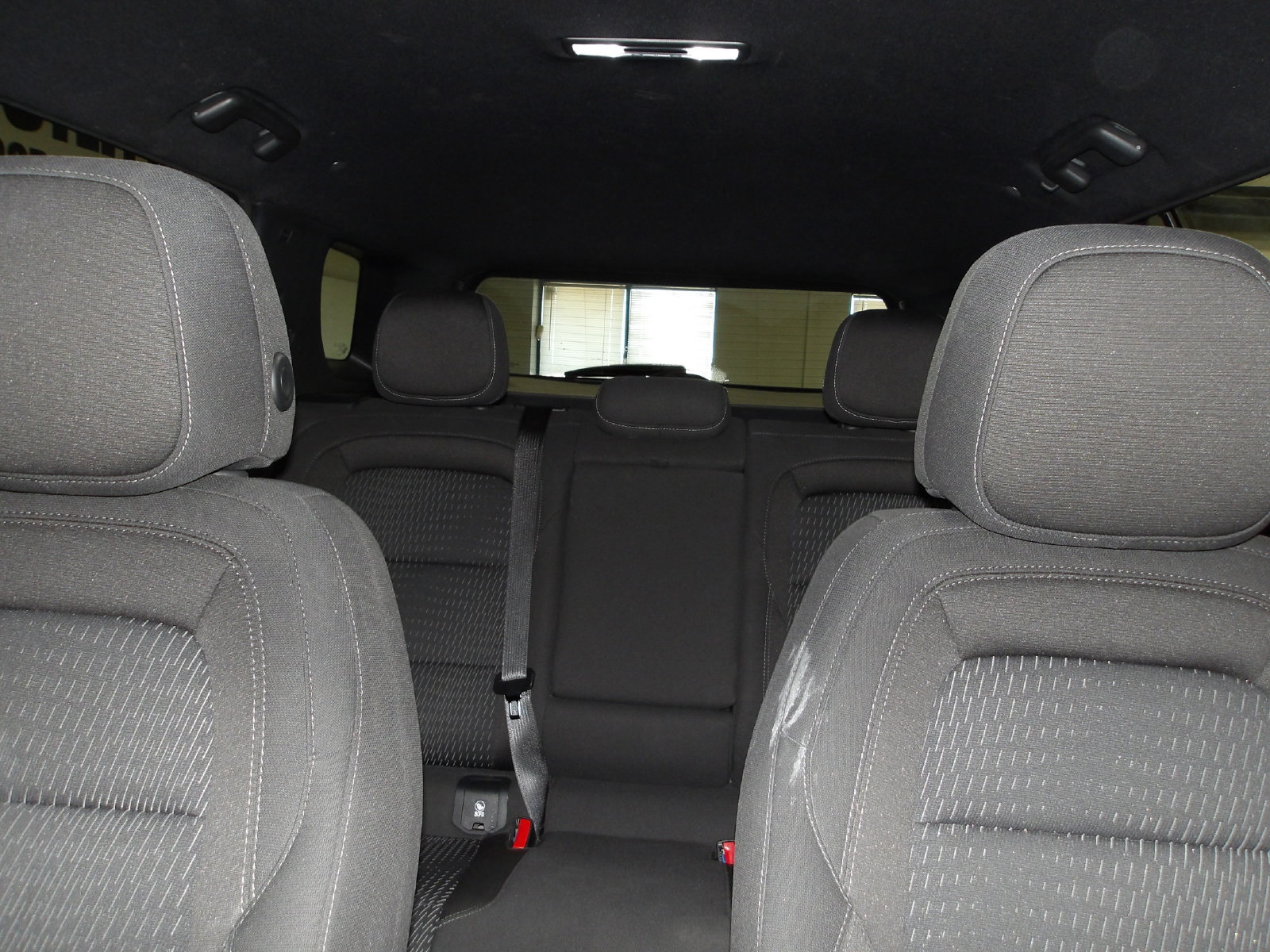 Used 2026 Chevrolet Equinox LT AWD/4WD image 12