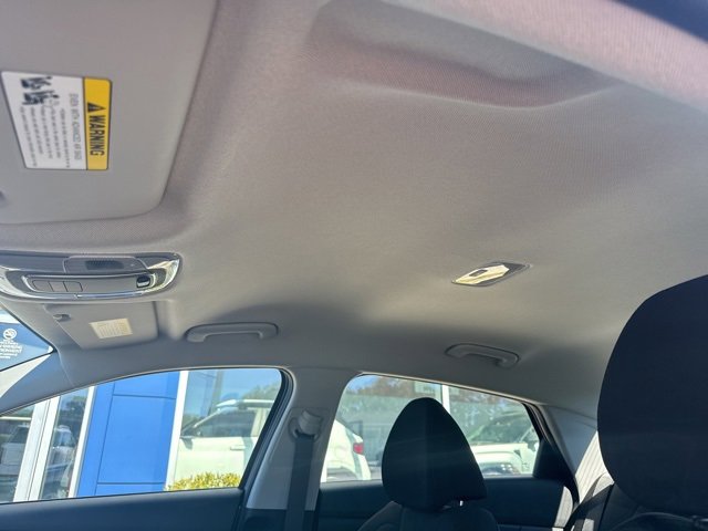 Certified 2025 Hyundai Elantra SE image 19