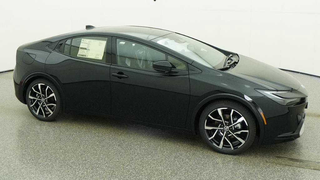 New 2026 Toyota Prius Plug-In Hybrid FWD image 15