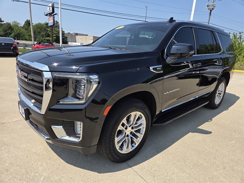 Used 2022 GMC Yukon SLT w/ SLT Premium Package AWD/4WD image 7