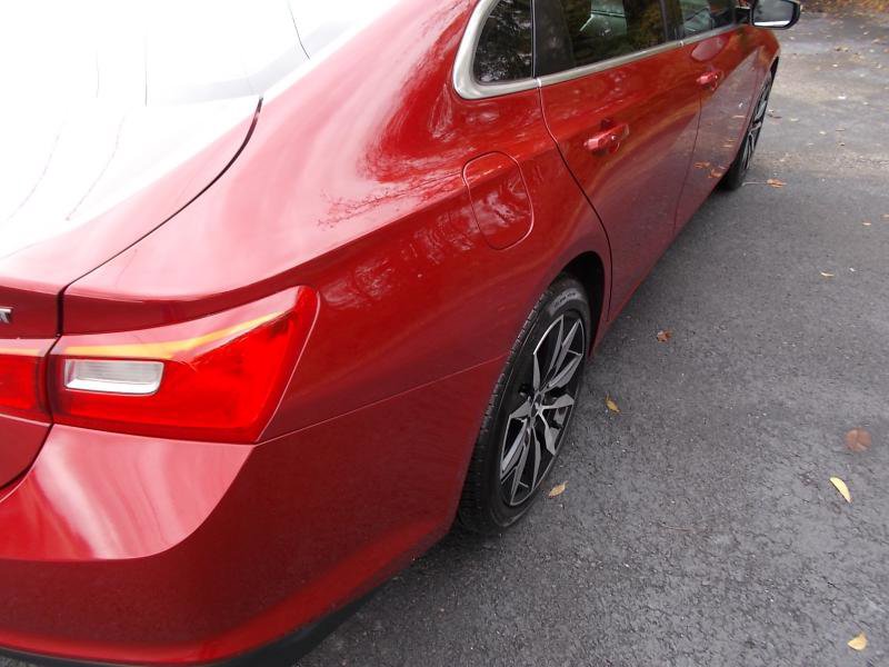Used 2017 Chevrolet Malibu LT w/ Leather Package image 14