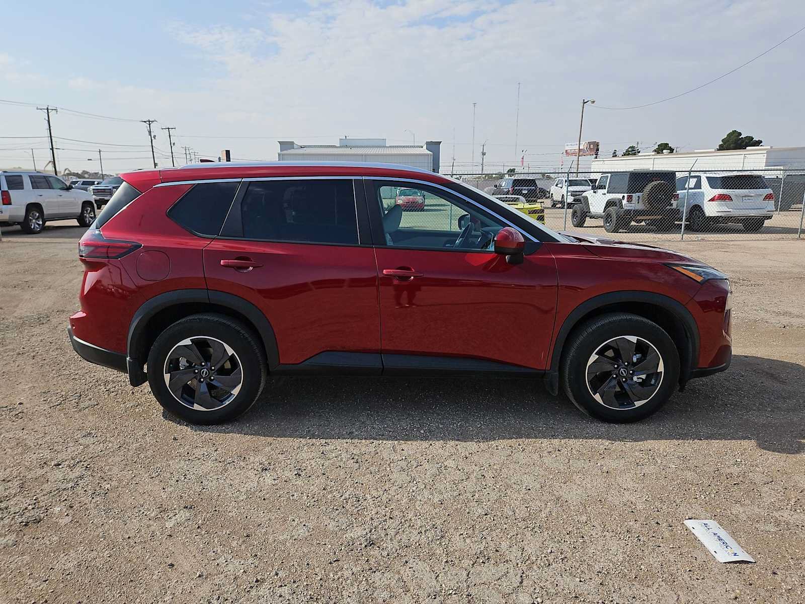 Used 2026 Nissan Rogue SV w/ SV Premium Package FWD image 8