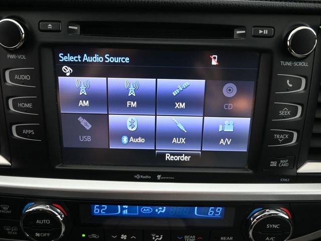 Used 2015 Toyota Highlander XLE image 6