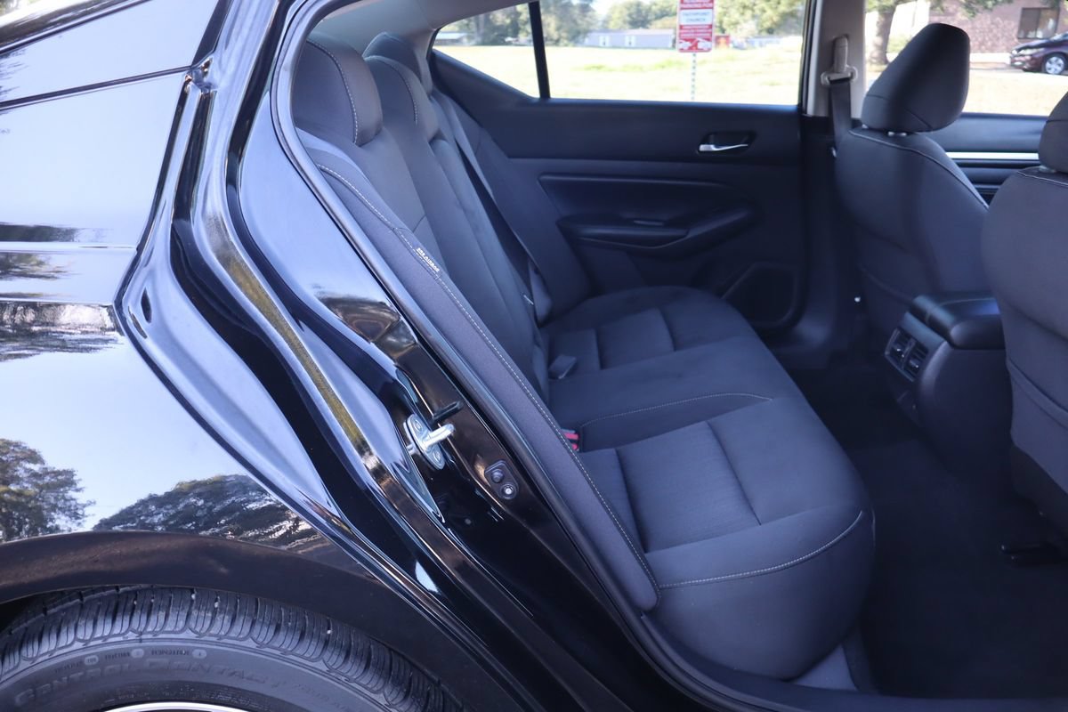 Used 2019 Nissan Altima 2.5 SV FWD image 21