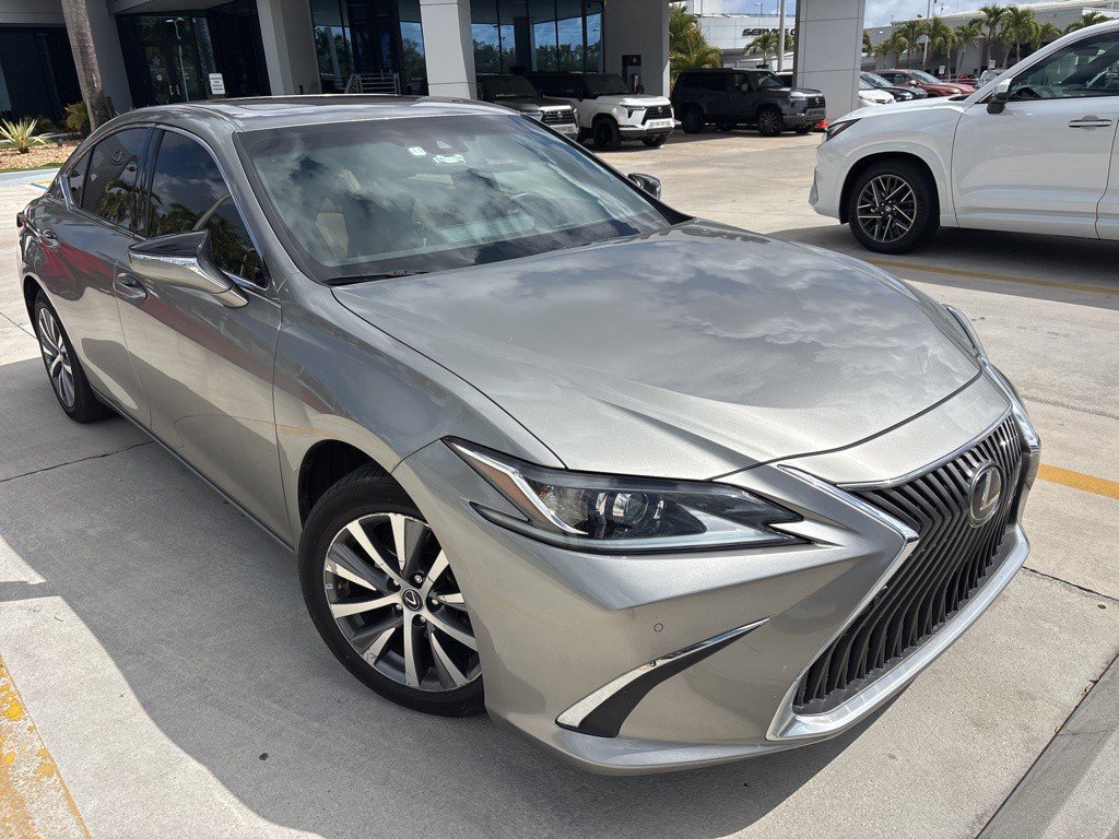 Used 2020 Lexus ES 350 w/ Premium Package FWD image 1