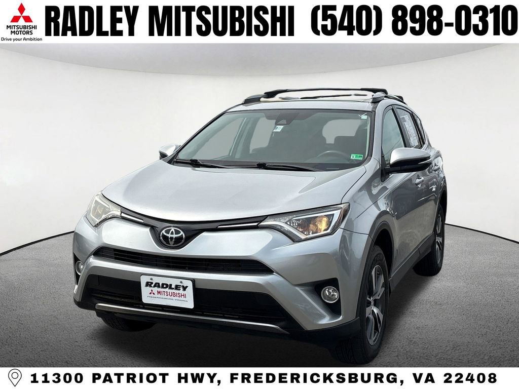 Used 2017 Toyota RAV4 XLE FWD image 1