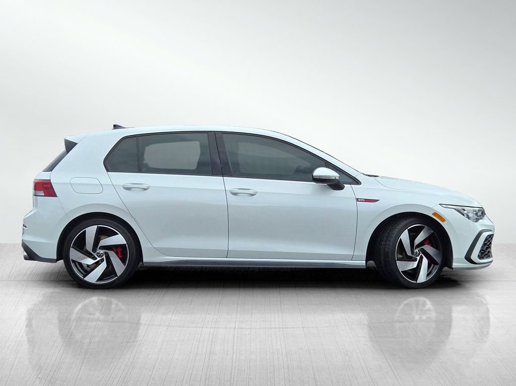 Used 2022 Volkswagen GTI SE image 3
