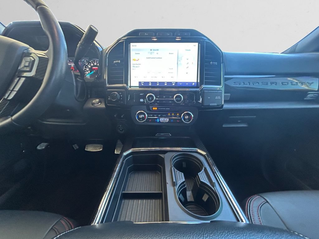 Used 2022 Ford F250 Lariat w/ Lariat Ultimate Package AWD/4WD image 13