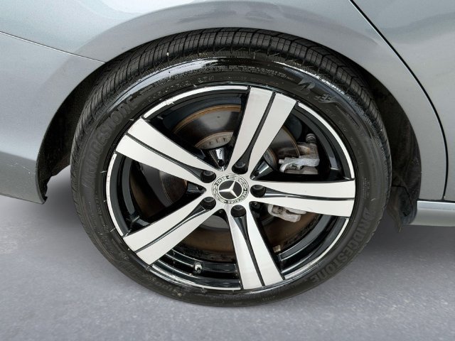 Certified 2023 Mercedes-Benz C 300 4MATIC Sedan image 7
