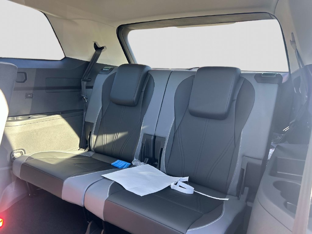 New 2027 Volkswagen Atlas SE AWD/4WD image 5