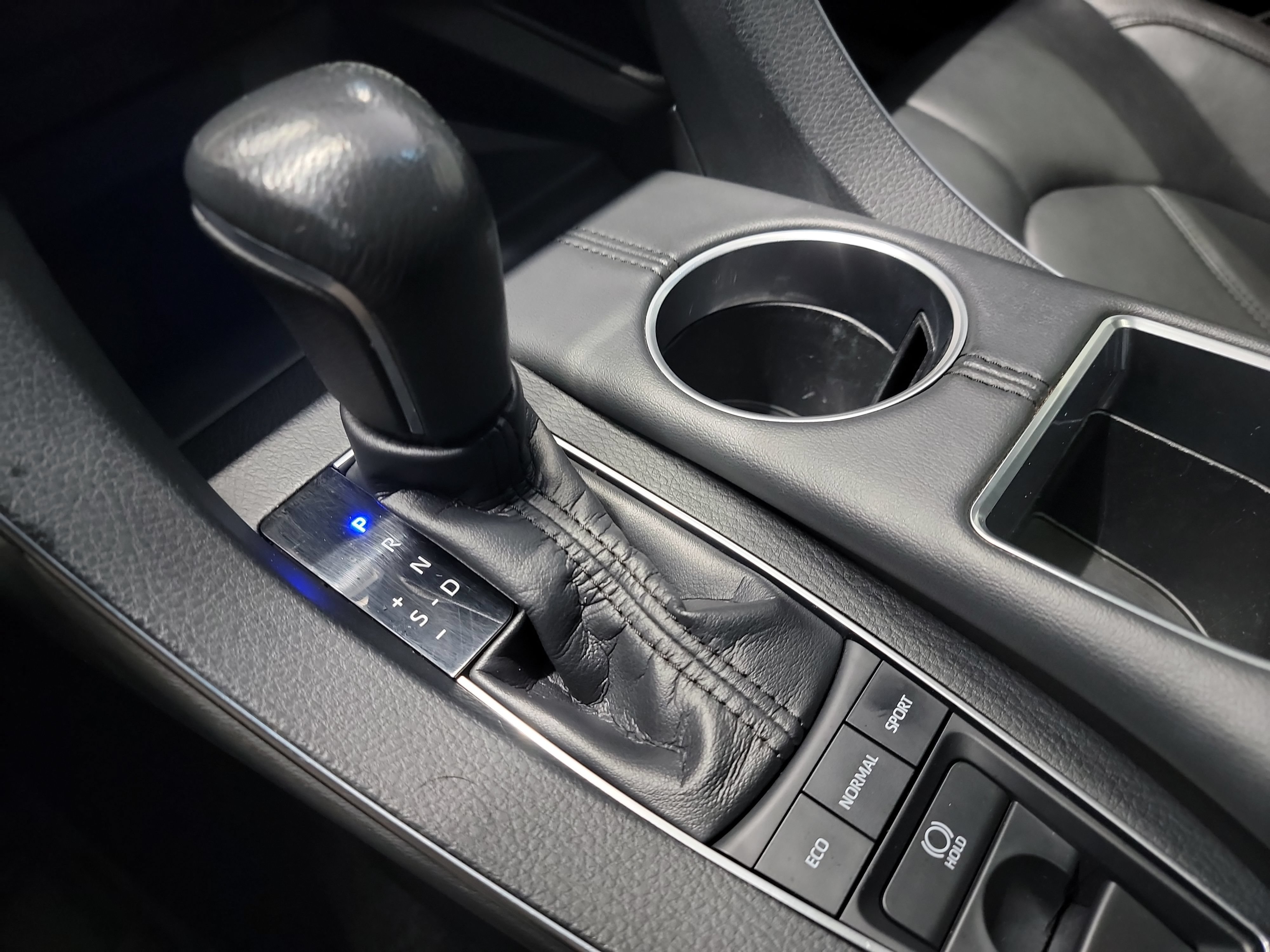 Used 2019 Toyota Avalon XLE w/ Moonroof Package FWD image 27
