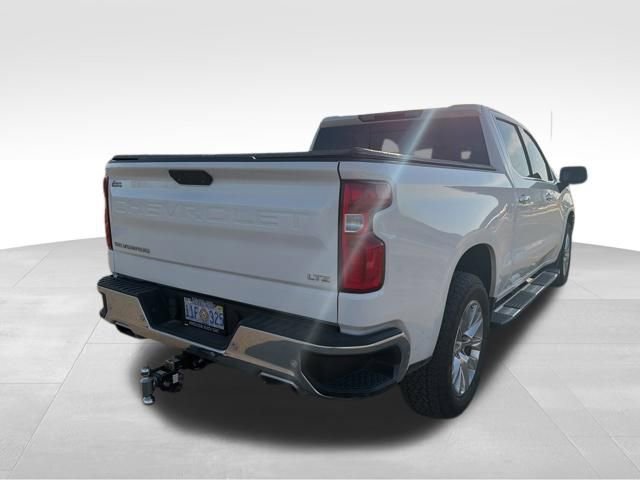 Used 2020 Chevrolet Silverado 1500 LTZ w/ LTZ Premium Package image 3
