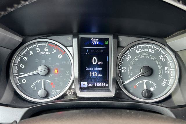 Certified 2022 Toyota Tacoma TRD Off-Road w/ Black Out Package (TMS) image 26