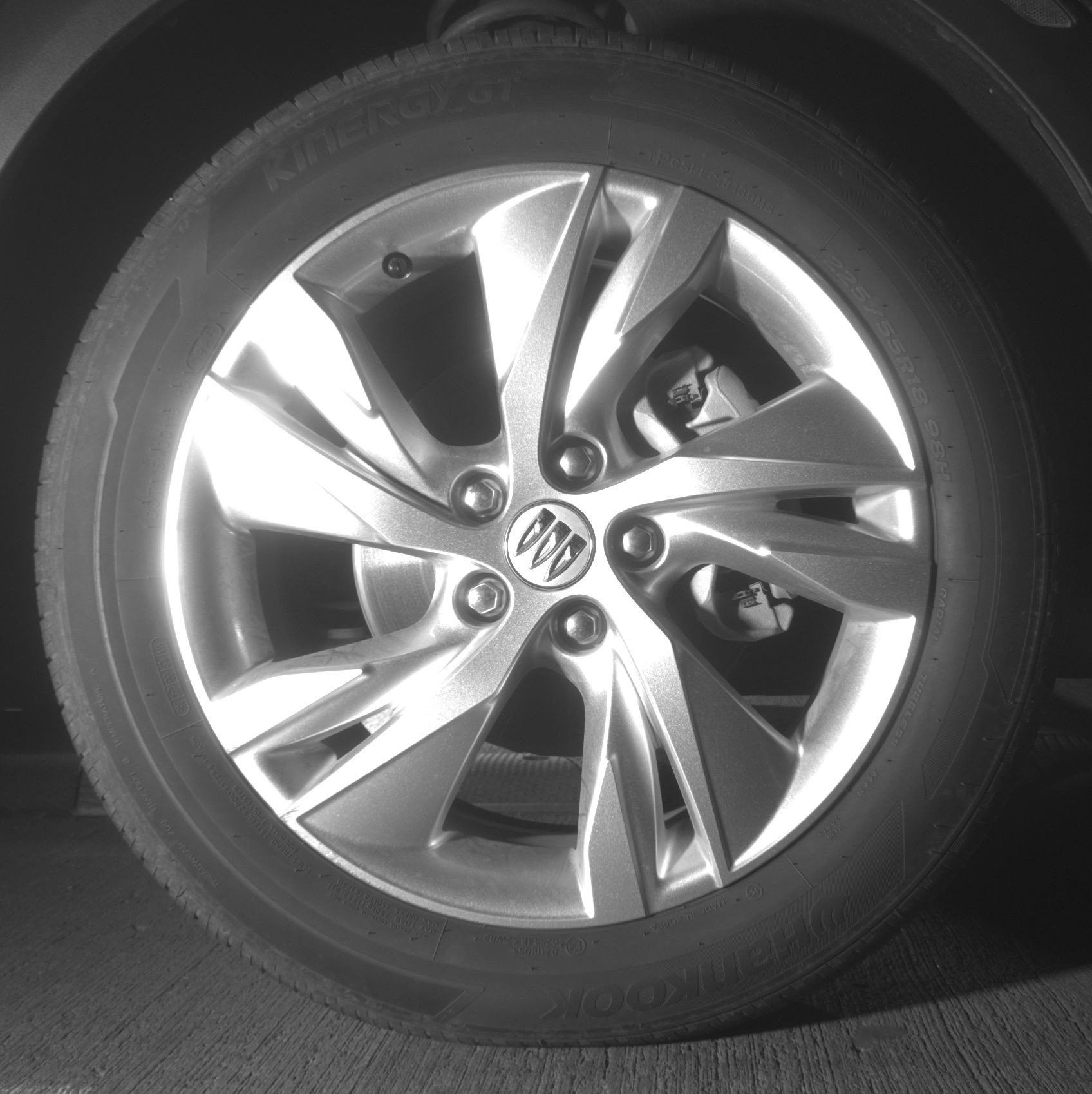 Used 2025 Buick Encore GX Preferred AWD/4WD image 13