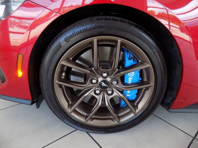 Used 2024 Ford Mustang GT Premium RWD image 9