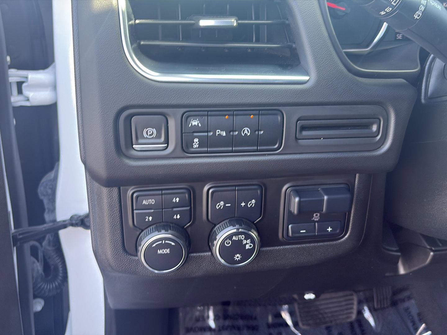 Used 2023 Chevrolet Tahoe LS w/ Driver Alert Package AWD/4WD image 12
