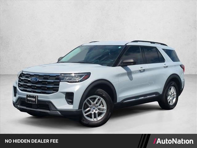 Certified 2025 Ford Explorer Active RWD image 1