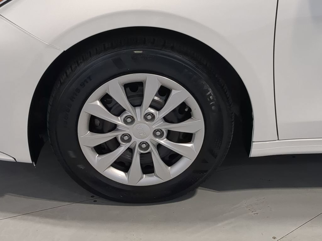 Used 2021 Kia Forte Sedan FWD image 17