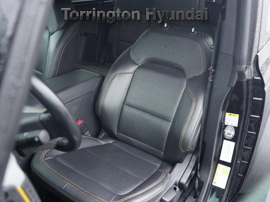 Used 2021 Ford Bronco Badlands w/ Sasquatch Package image 24