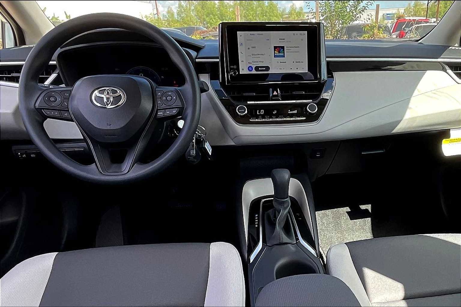 New 2026 Toyota Corolla LE image 5