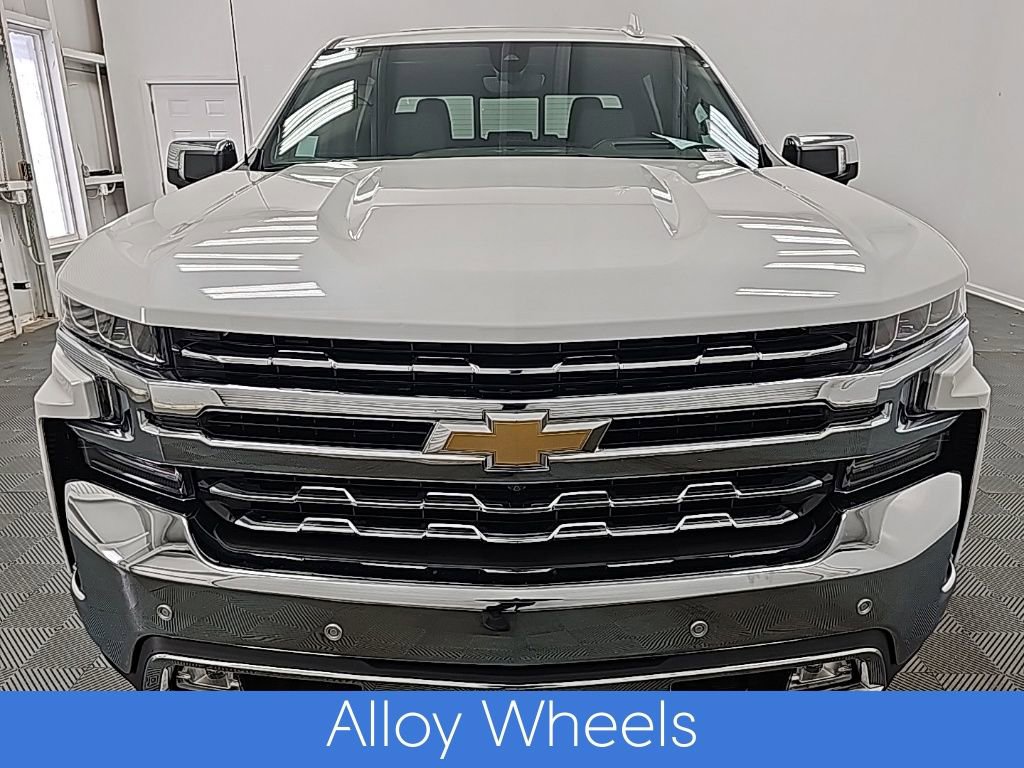 Used 2020 Chevrolet Silverado 1500 LTZ w/ LTZ Premium Package image 4