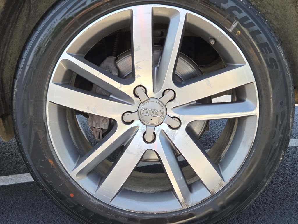 Used 2013 Audi Q7 3.0T Premium Plus AWD/4WD image 18