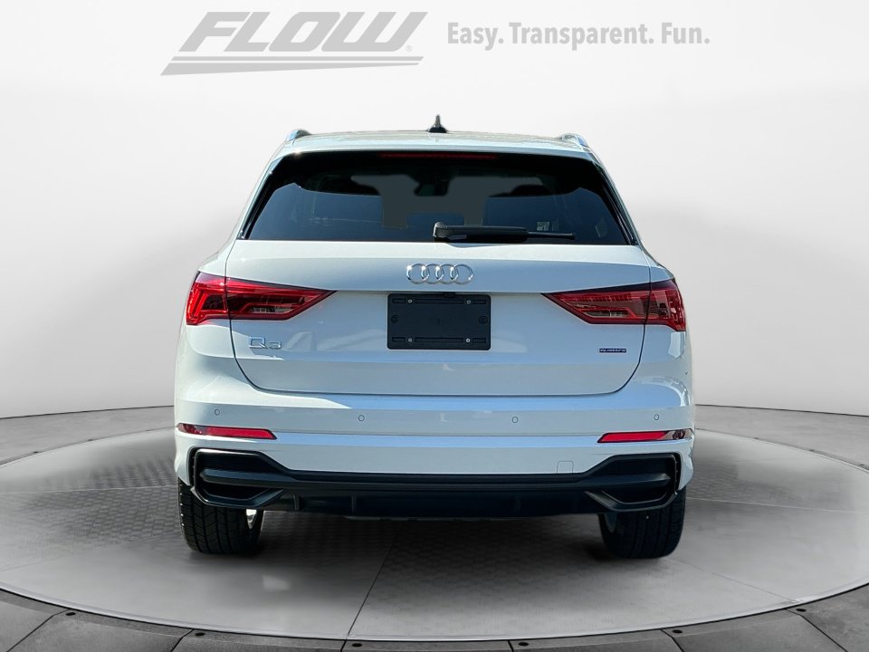 Used 2020 Audi Q3 2.0T Premium Plus w/ Premium Plus Package AWD/4WD image 8