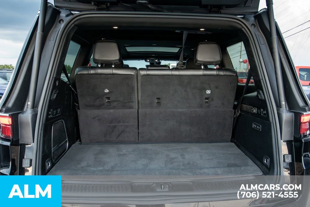 Used 2022 Jeep Wagoneer Series III w/ Premium Group I image 17