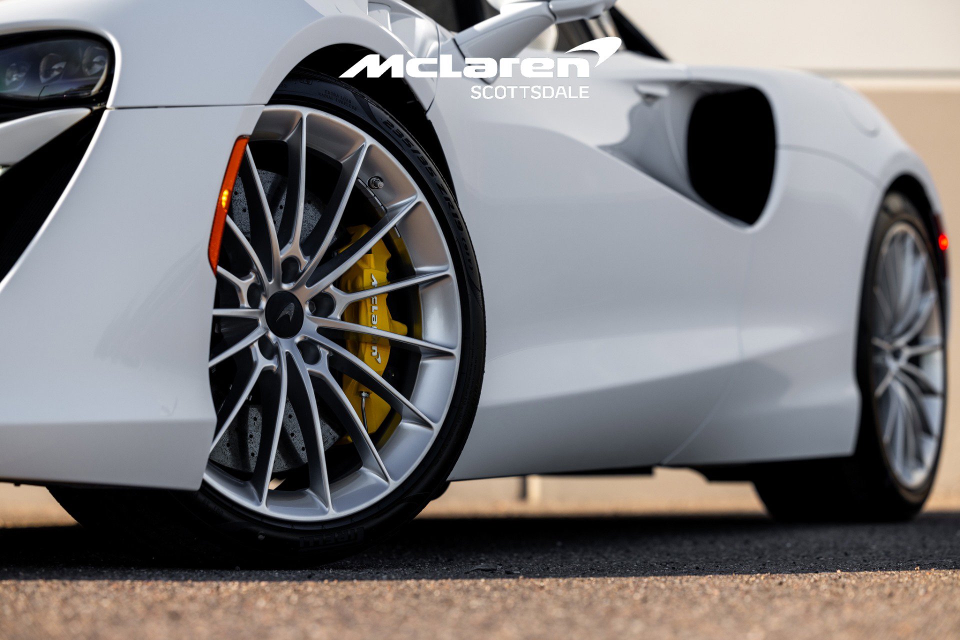 Used 2025 McLaren Artura Spider image 50