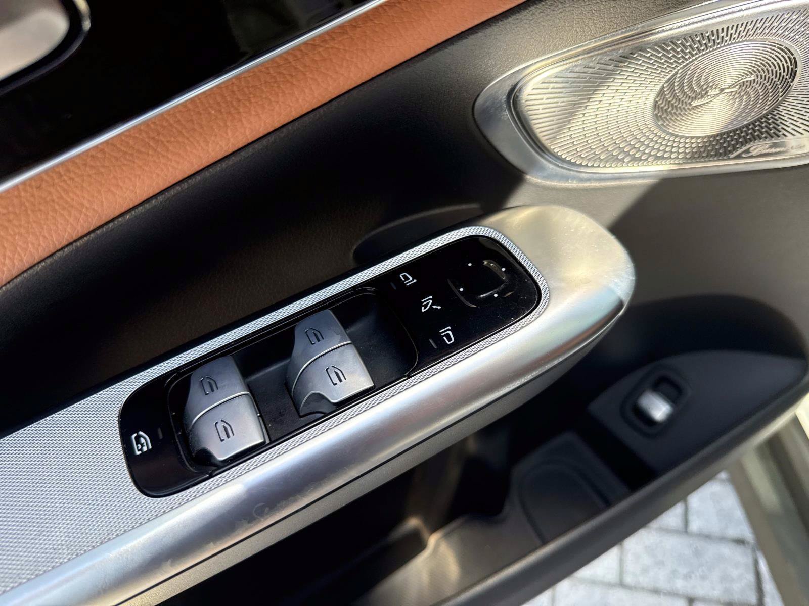 Certified 2023 Mercedes-Benz GLC 300 image 19