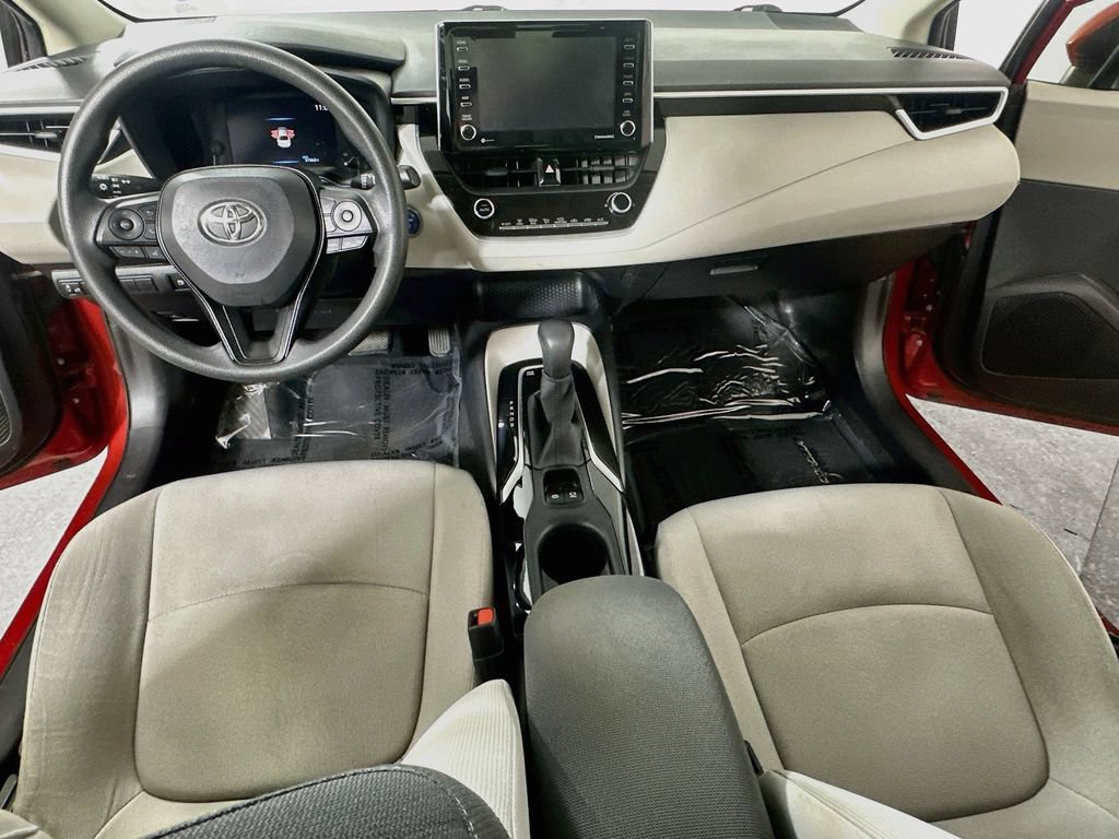 Used 2021 Toyota Corolla LE FWD image 16