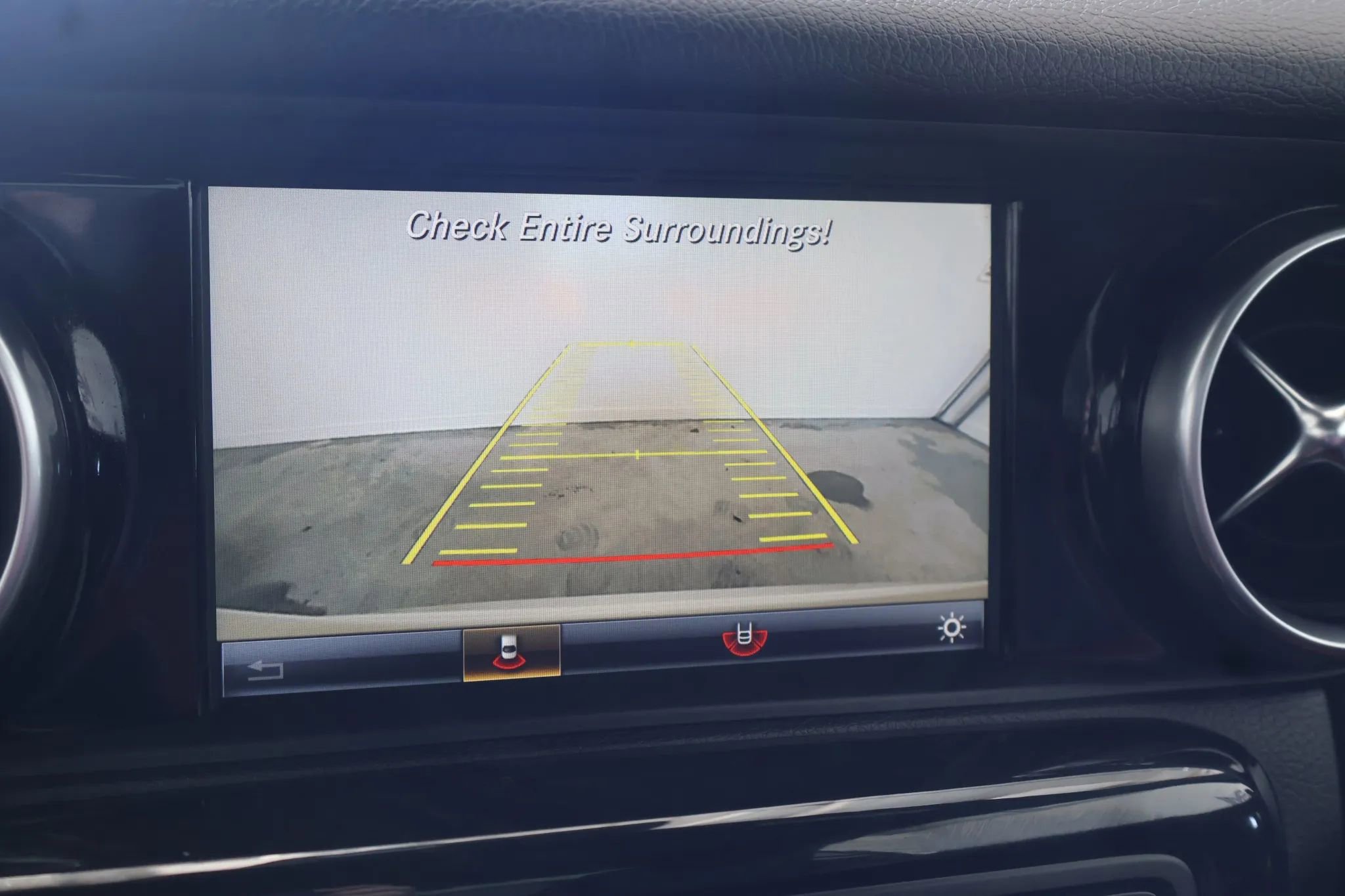 Used 2018 Mercedes-Benz SLC 43 AMG SLC 43 AMG Roadster 2D image 30