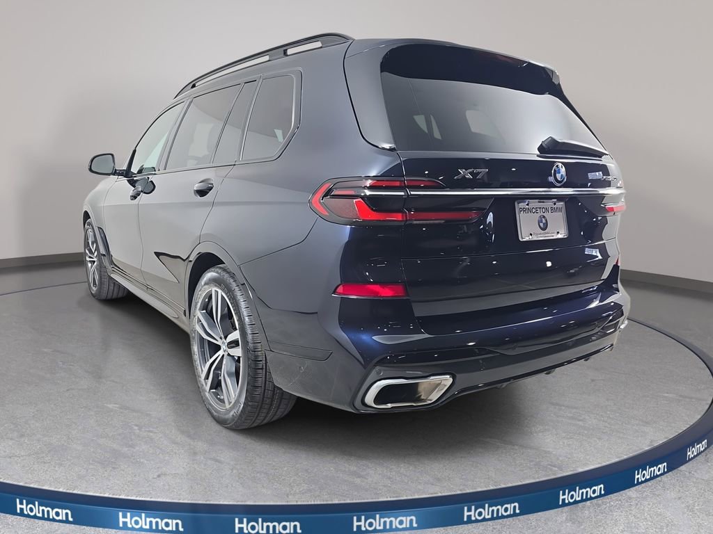 Certified 2024 BMW X7 xDrive40i w/ M Sport Package image 7