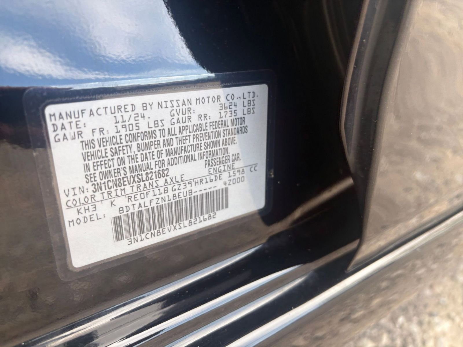 Used 2025 Nissan Versa SV FWD image 24