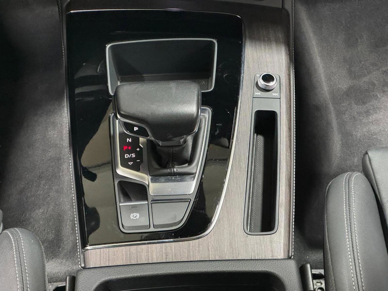 Used 2023 Audi Q5 2.0T Premium Plus w/ Premium Plus Package image 17