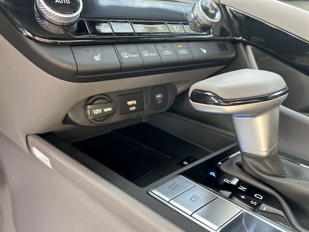 New 2026 Hyundai Elantra SEL Sport Premium image 20