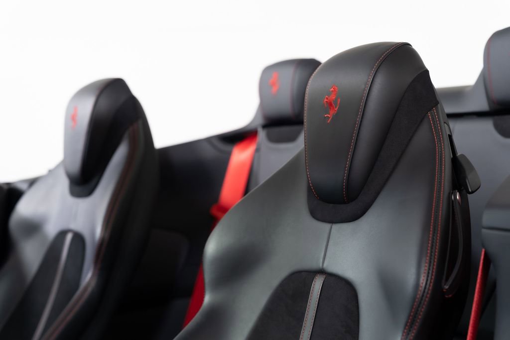 Used 2025 Ferrari Roma Spider image 47